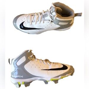 NIKE Men’s size 8.5 HUARACHE FAST FLEX BASEBALL CLEATS